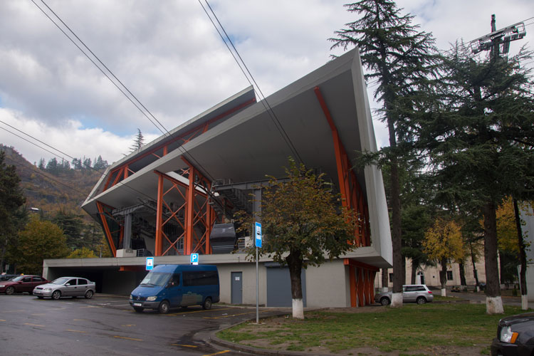 central-station-teleferico-chiatura