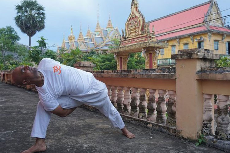 04ryv-yoga-in-vietnam