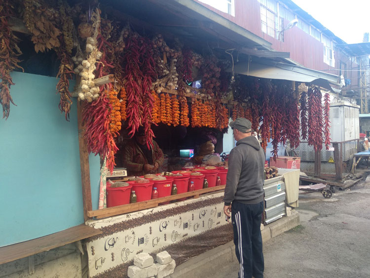 dried-pepper-stand-Tbilisi2