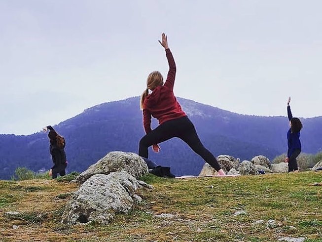 05 yoga retreats near Madrid