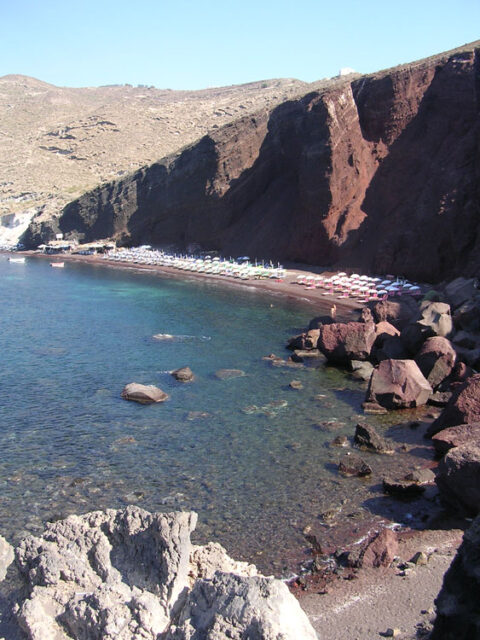 red-beach-santorini