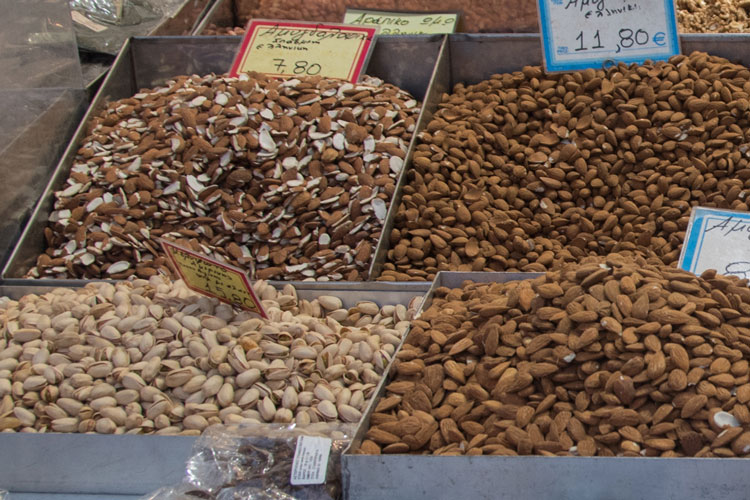 nuts-market-athens