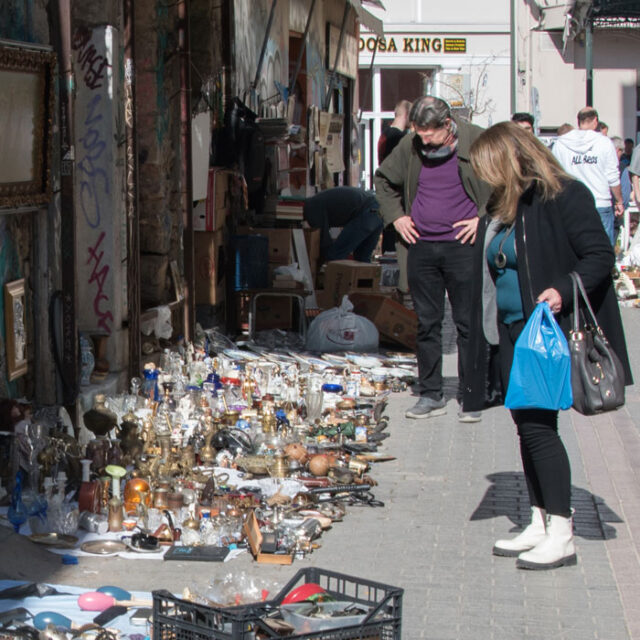 second-hand-market-monasteraki