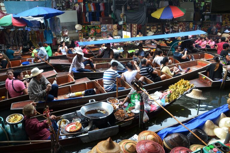 mercado Damnoen Saduak