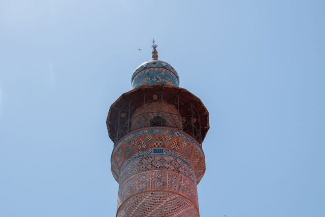 minarete-mezquita-azul-armenia