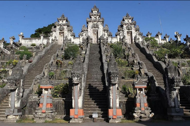 templo-Lempuyang