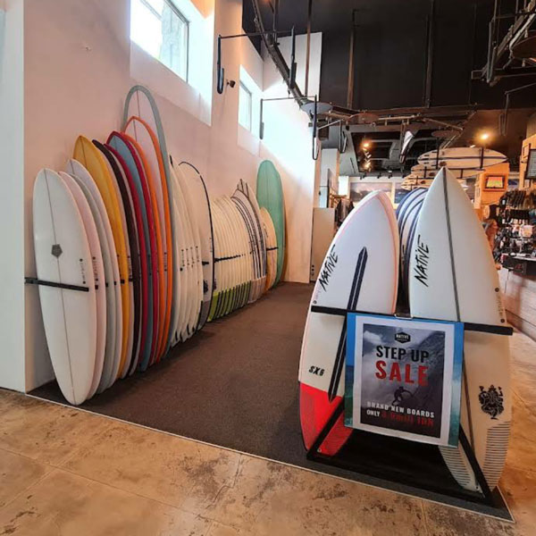 tienda-de-surf-en-canggu