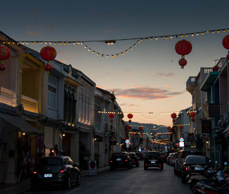 atardecer-en-phuket-town