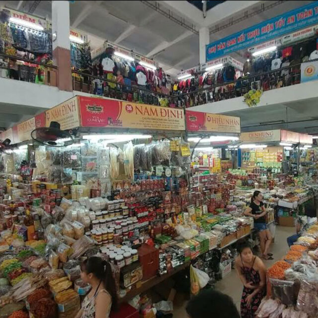 interior-mercado-han-en-da-nang