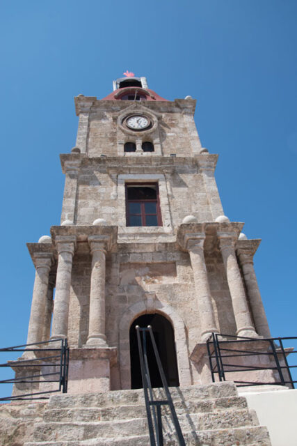 torre-del-reloj-en-rodas