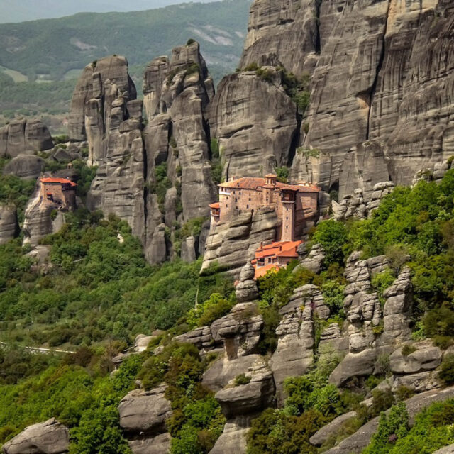 viaje-a-meteora-en-grecia