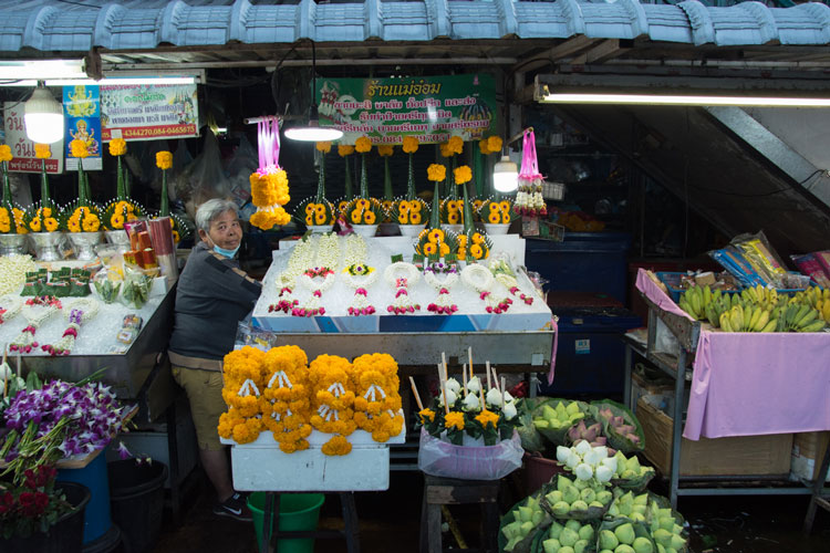 mercado-de-flores-chiang-mai