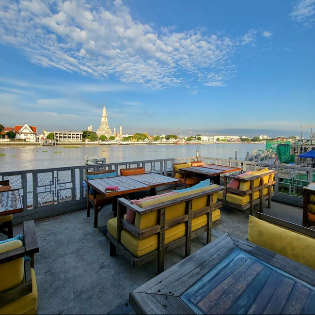 restaurant-views-wat-arun-bangkok