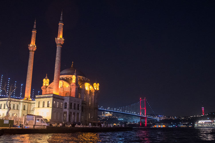 mosque-ortakoy-and-bridge