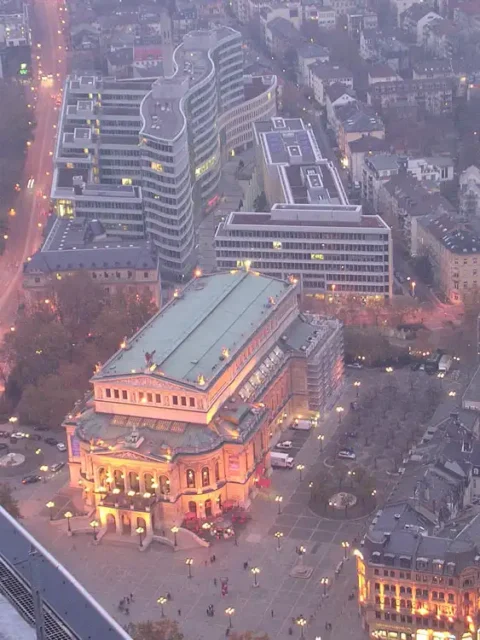 Opera-de-Frankfurt viajar a europa en invierno