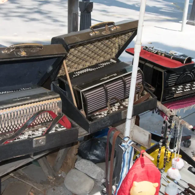 mercado-dry-bridge-tiflis2