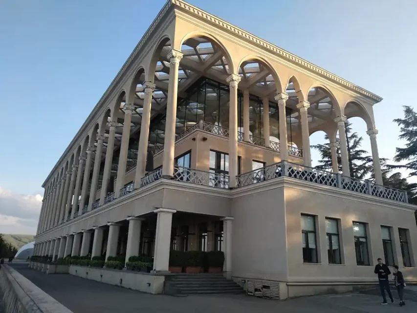 restaurante-funicular-tiflis