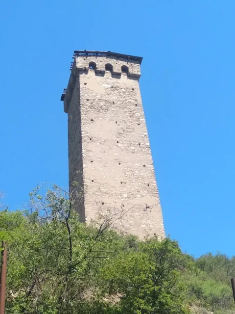 torre-en-Mtatsminda-tiflis